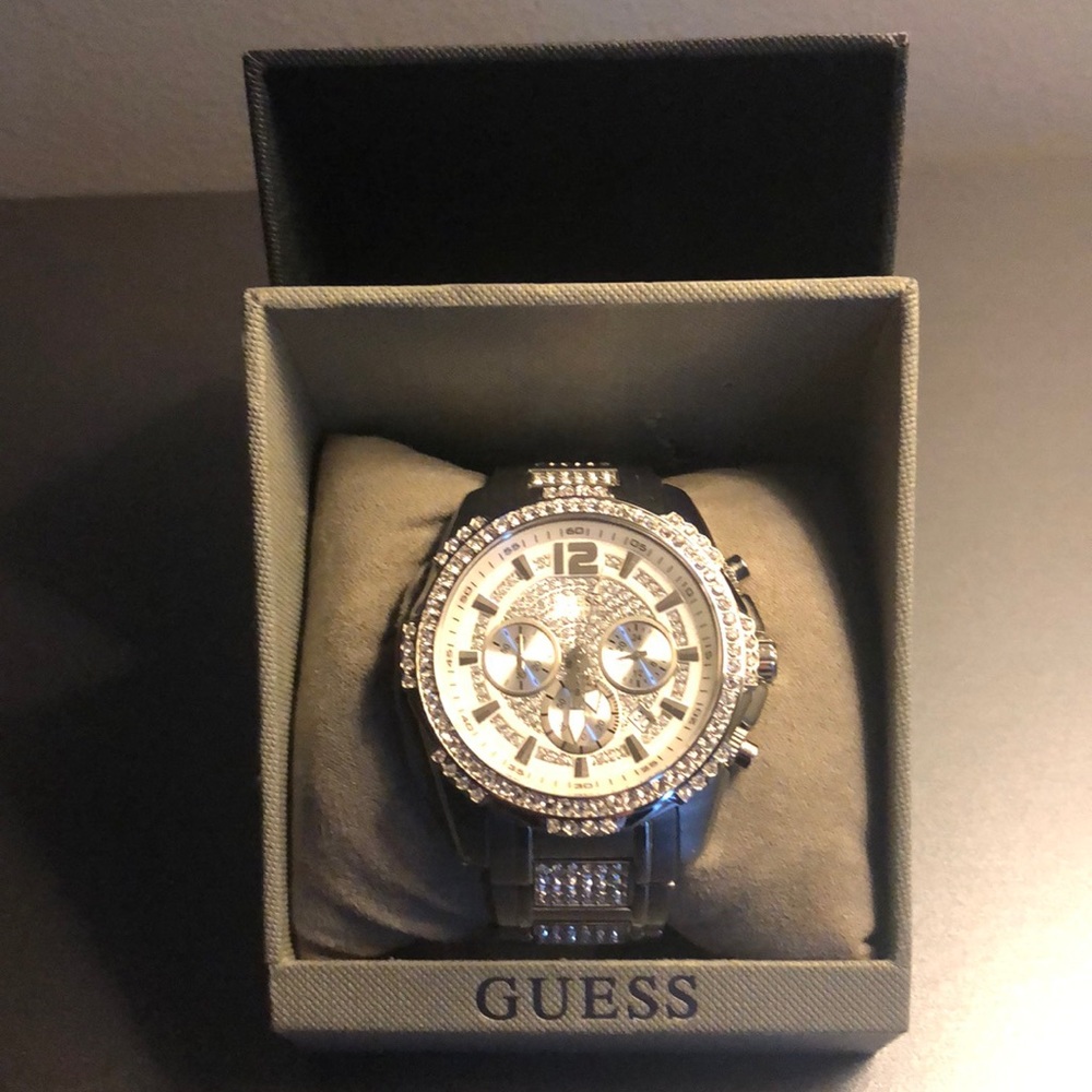 Men’s crystal-accented Guess Watch